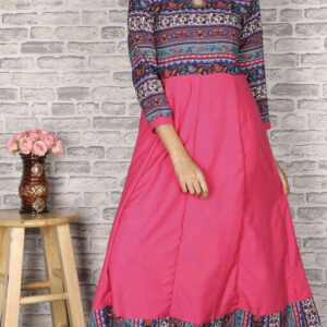 Women Printed Crepe Kurtis